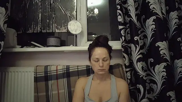 LindaStarS online show from February 14, 4:13 am