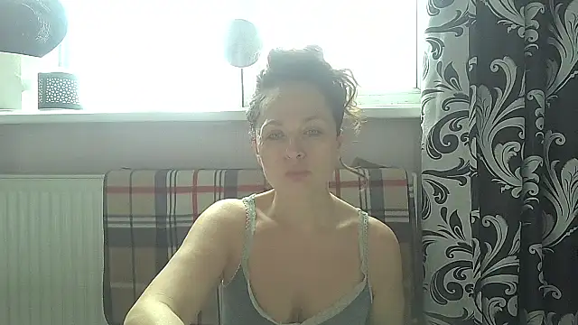 LindaStarS online show from May 20, 11:07 am