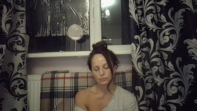 LindaStarS online show from November 2, 8:03 pm