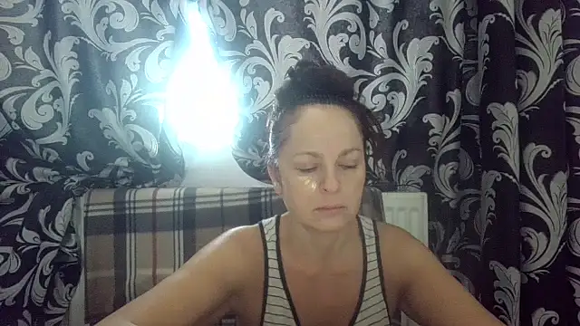 LindaStarS online show from November 14, 7:34 am