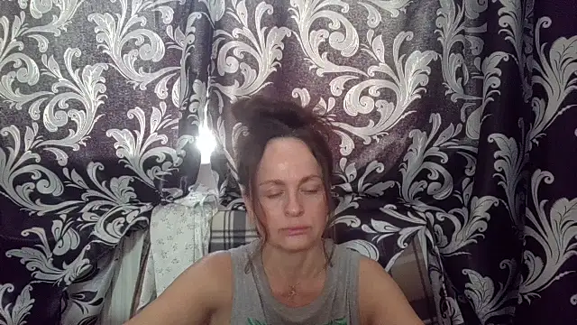 LindaStarS online show from June 1, 2:17 pm