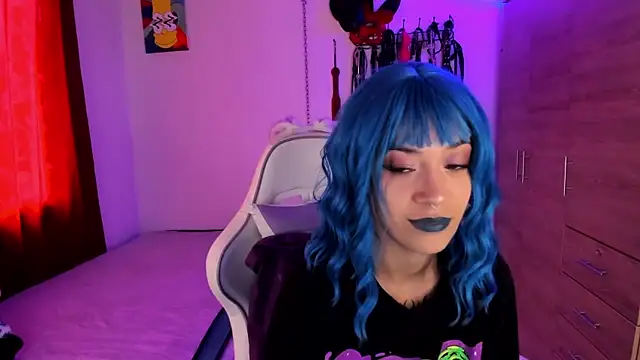 dungeongirls online show from February 10, 6:29 pm