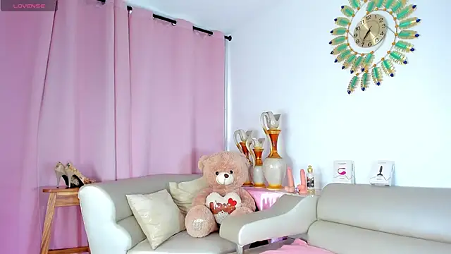 Snapshot of latinwondercockts chatting on October 4, 12:28 pm latinwondercockts online show from October 4, 12:28 pm