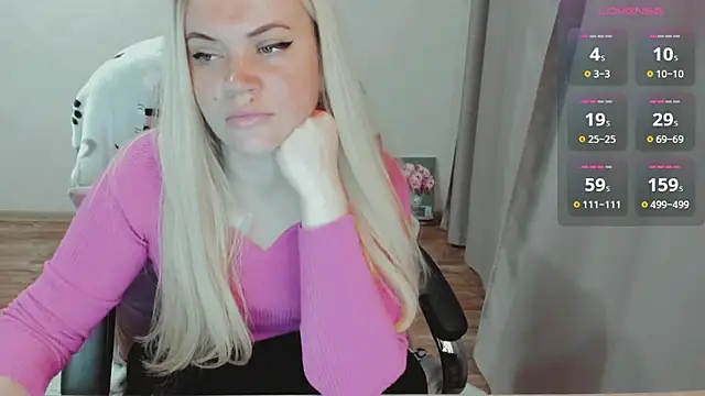 AllAboutLoveXx online show from November 7, 6:40 am