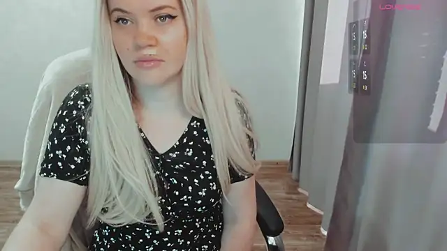 AllAboutLoveXx online show from February 4, 7:03 am