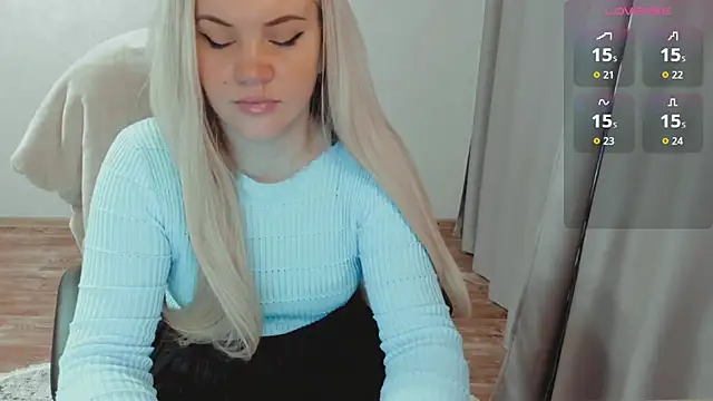 AllAboutLoveXx online show from February 18, 6:33 am