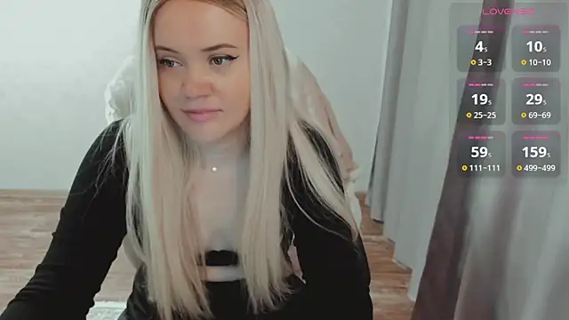 AllAboutLoveXx online show from April 4, 6:20 am