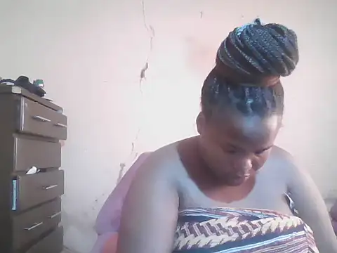 sexybigboobz online show from October 23, 3:49 am