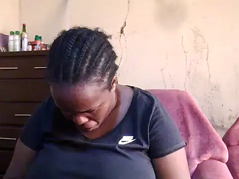 sexybigboobz online show from May 24, 6:35 am