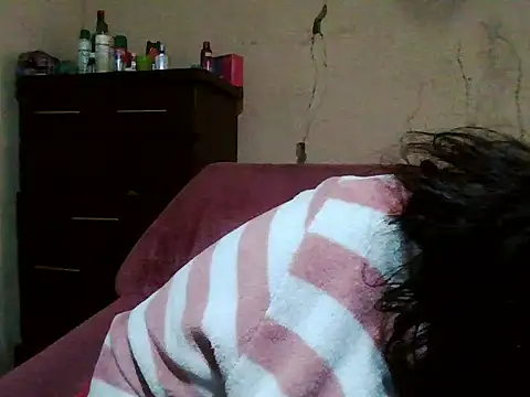 Snapshot of sexybigboobz chatting on June 19, 2:12 pm sexybigboobz online show from June 19, 2:12 pm