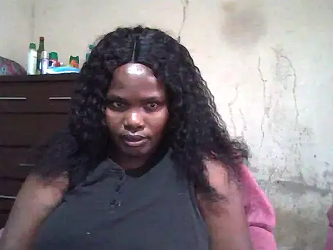 Snapshot of sexybigboobz chatting on June 15, 2:28 pm sexybigboobz online show from June 15, 2:28 pm