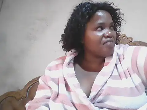 sexybigboobz online show from April 23, 9:49 am