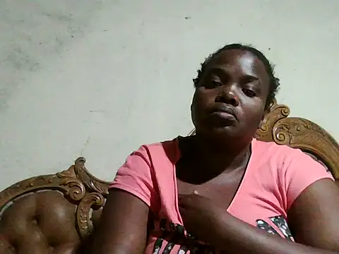 Snapshot of sexybigboobz chatting on June 10, 2:13 am sexybigboobz online show from June 10, 2:13 am