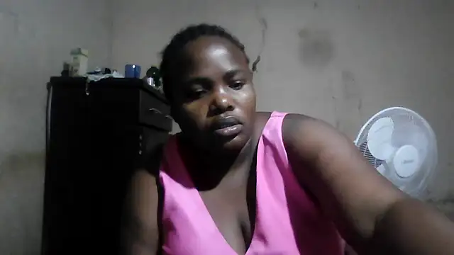 Snapshot of sexybigboobz chatting on September 19, 5:11 am sexybigboobz online show from September 19, 5:11 am
