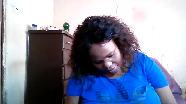 Snapshot of sexybigboobz chatting on September 10, 7:07 am sexybigboobz online show from September 10, 7:07 am
