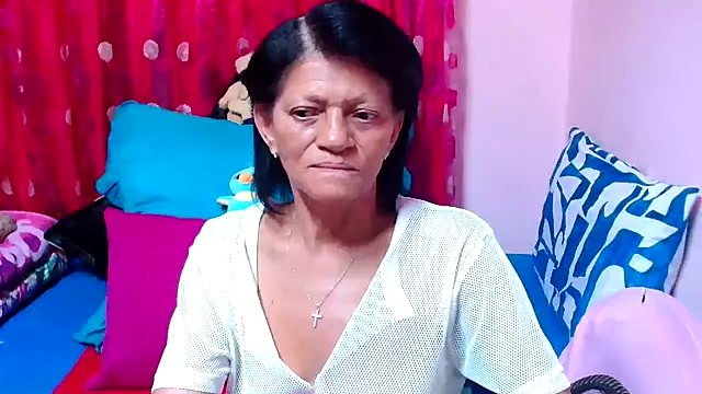 Snapshot of SLUTTYROXY chatting on November 12, 5:39 pm SLUTTYROXY online show from November 12, 5:39 pm