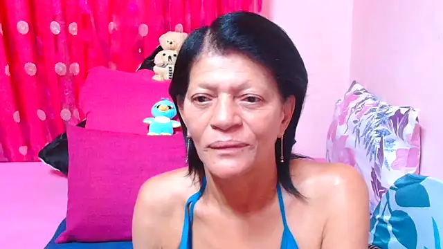 Snapshot of SLUTTYROXY chatting on February 20, 8:05 am SLUTTYROXY online show from February 20, 8:05 am