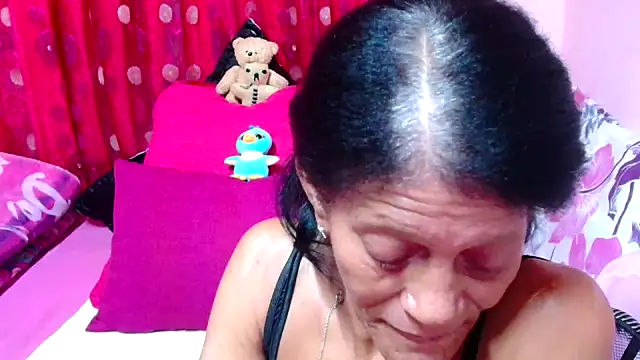 SLUTTYROXY online show from October 12, 5:42 am