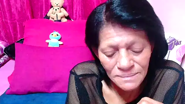 Snapshot of SLUTTYROXY chatting on November 27, 7:14 pm SLUTTYROXY online show from November 27, 7:14 pm