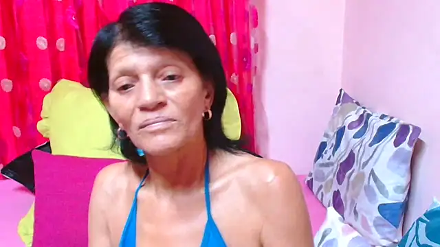 SLUTTYROXY online show from March 16, 5:16 pm