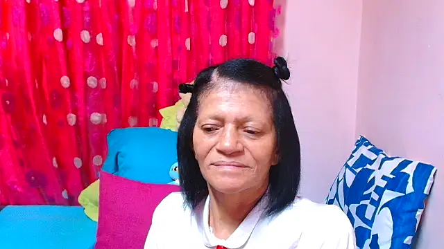 SLUTTYROXY online show from March 25, 8:57 am