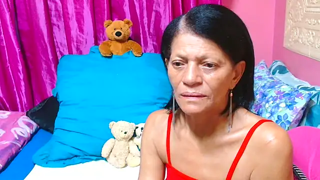 SLUTTYROXY online show from March 17, 8:51 pm