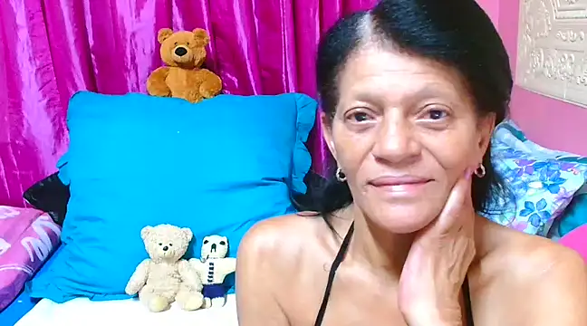SLUTTYROXY online show from March 18, 7:12 pm