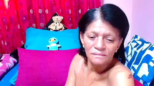 SLUTTYROXY online show from September 26, 6:31 am