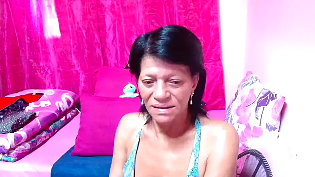 Snapshot of SLUTTYROXY chatting on November 27, 7:09 am SLUTTYROXY online show from November 27, 7:09 am