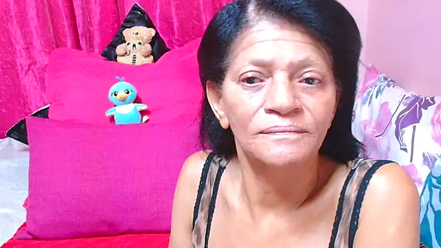 SLUTTYROXY online show from January 17, 9:46 am