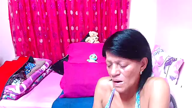 Snapshot of SLUTTYROXY chatting on November 26, 6:52 pm SLUTTYROXY online show from November 26, 6:52 pm