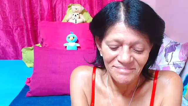 Snapshot of SLUTTYROXY chatting on February 5, 6:26 pm SLUTTYROXY online show from February 5, 6:26 pm