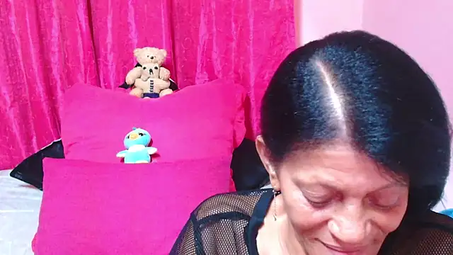 SLUTTYROXY online show from January 8, 7:09 pm