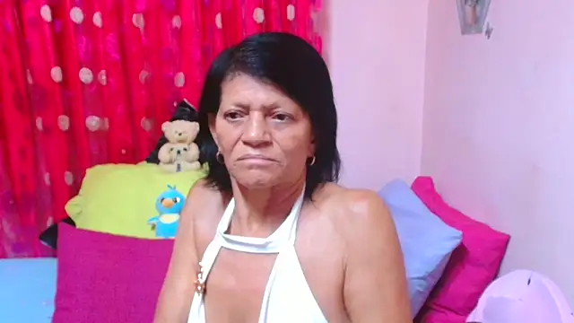 SLUTTYROXY online show from April 15, 7:58 pm