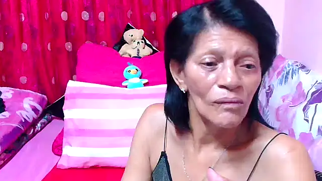 Snapshot of SLUTTYROXY chatting on November 2, 4:45 pm SLUTTYROXY online show from November 2, 4:45 pm