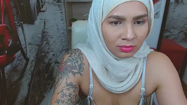 Shay  lee online show from February 24, 11:52 pm