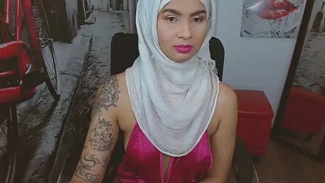 Shay  lee online show from February 9, 1:46 pm