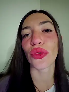 loveuu-bae online show from September 11, 12:10 am