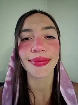 loveuu-bae online show from October 31, 10:05 pm