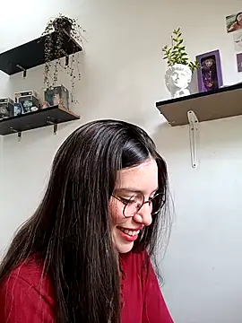 loveuu-bae online show from February 15, 9:28 pm