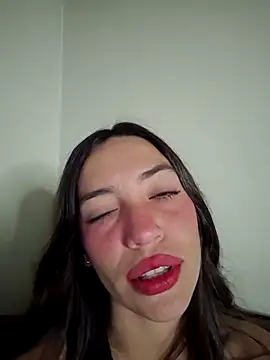 loveuu-bae online show from April 7, 3:30 am