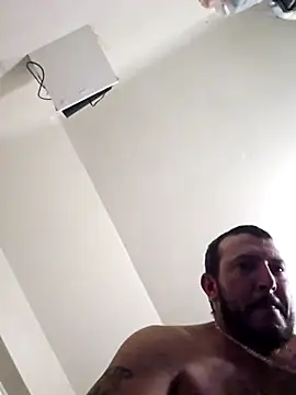 Snapshot of UncutHammer69 chatting on November 9, 3:49 pm UncutHammer69 online show from November 9, 3:49 pm