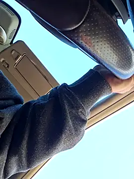 Snapshot of UncutHammer69 chatting on October 26, 11:49 pm UncutHammer69 online show from October 26, 11:49 pm