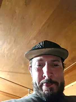 UncutHammer69 online show from February 1, 7:17 am