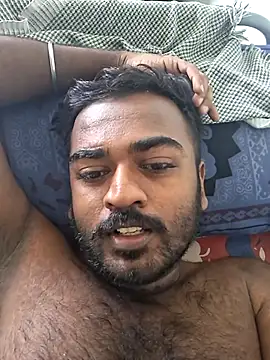 Snapshot of BlackHairy_man chatting on June 1, 5:40 am BlackHairy man online show from June 1, 5:40 am