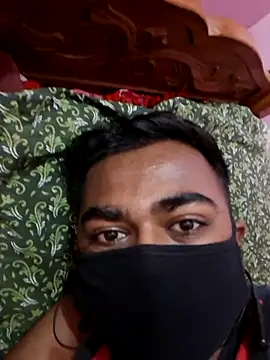 Snapshot of BlackHairy_man chatting on May 29, 5:19 pm BlackHairy man online show from May 29, 5:19 pm