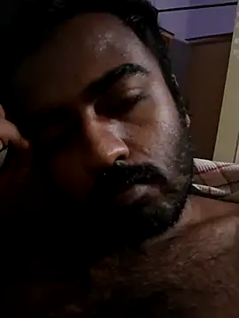 Snapshot of BlackHairy_man chatting on July 4, 4:11 pm BlackHairy man online show from July 4, 4:11 pm