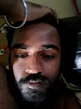 Snapshot of BlackHairy_man chatting on July 6, 10:22 am BlackHairy man online show from July 6, 10:22 am