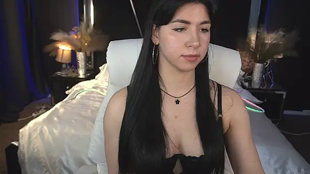 EmilyCandyy online show from November 8, 7:34 am