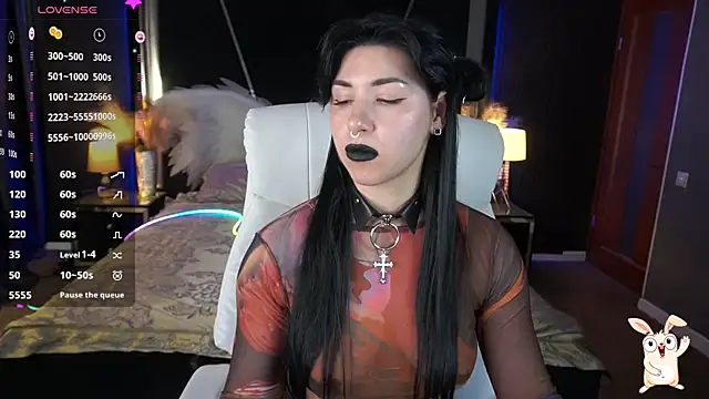 Snapshot of EmilyCandyy chatting on June 25, 6:18 am EmilyCandyy online show from June 25, 6:18 am